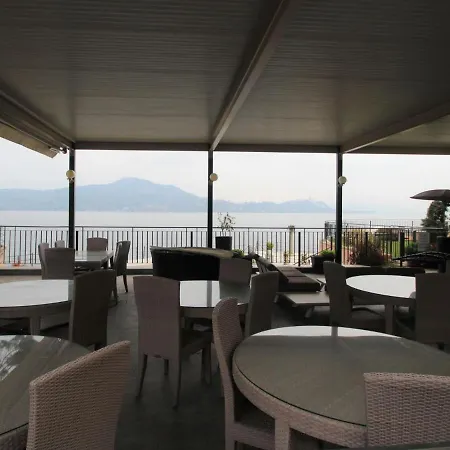 Apartment Locazione Turistica Antico Verbano-2 Meina