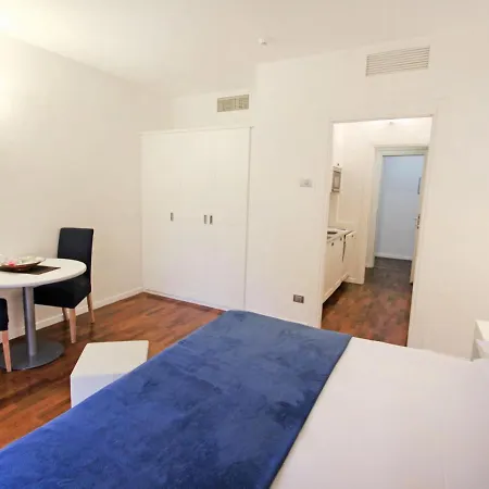Apartment Locazione Turistica Antico Verbano-2 *